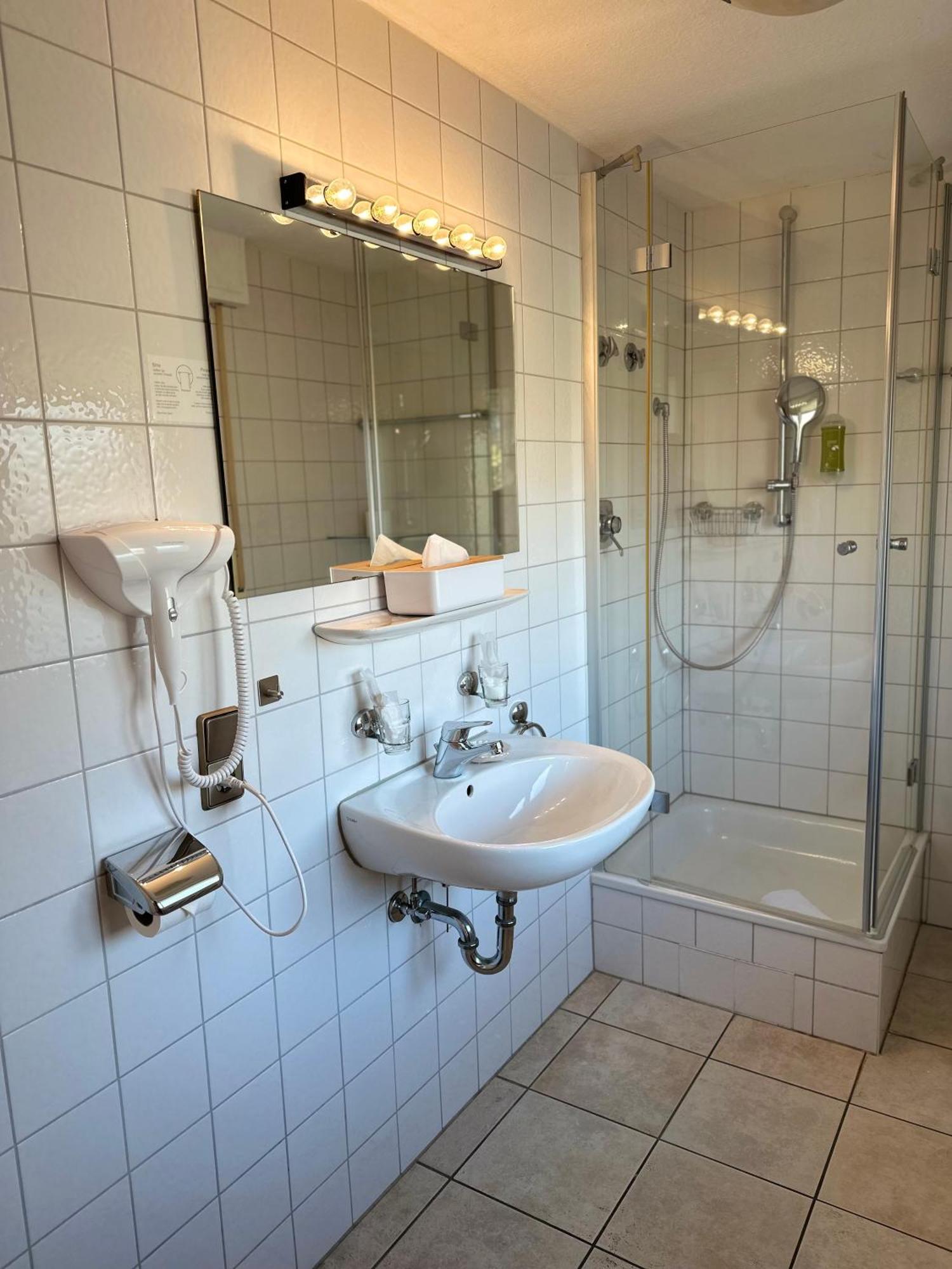 Hotel Hofmann Zur Muehle Bad Krozingen Dış mekan fotoğraf